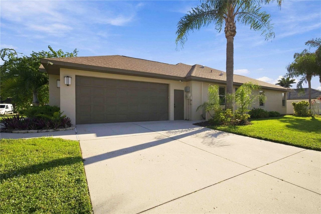 6274 Aventura Drive , Sarasota, FL 34241 Photo