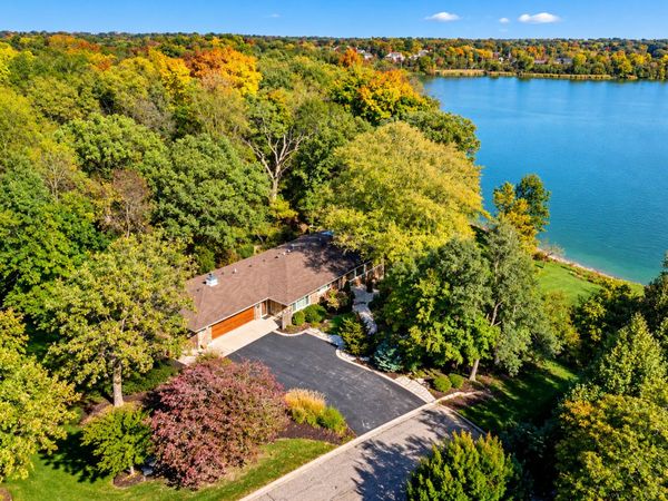 720 South Street, Barrington, IL 60010