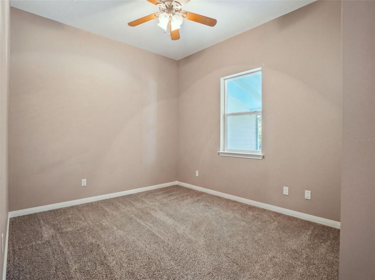 15432 Dennis Drive, Hudson, FL 34669 Photo