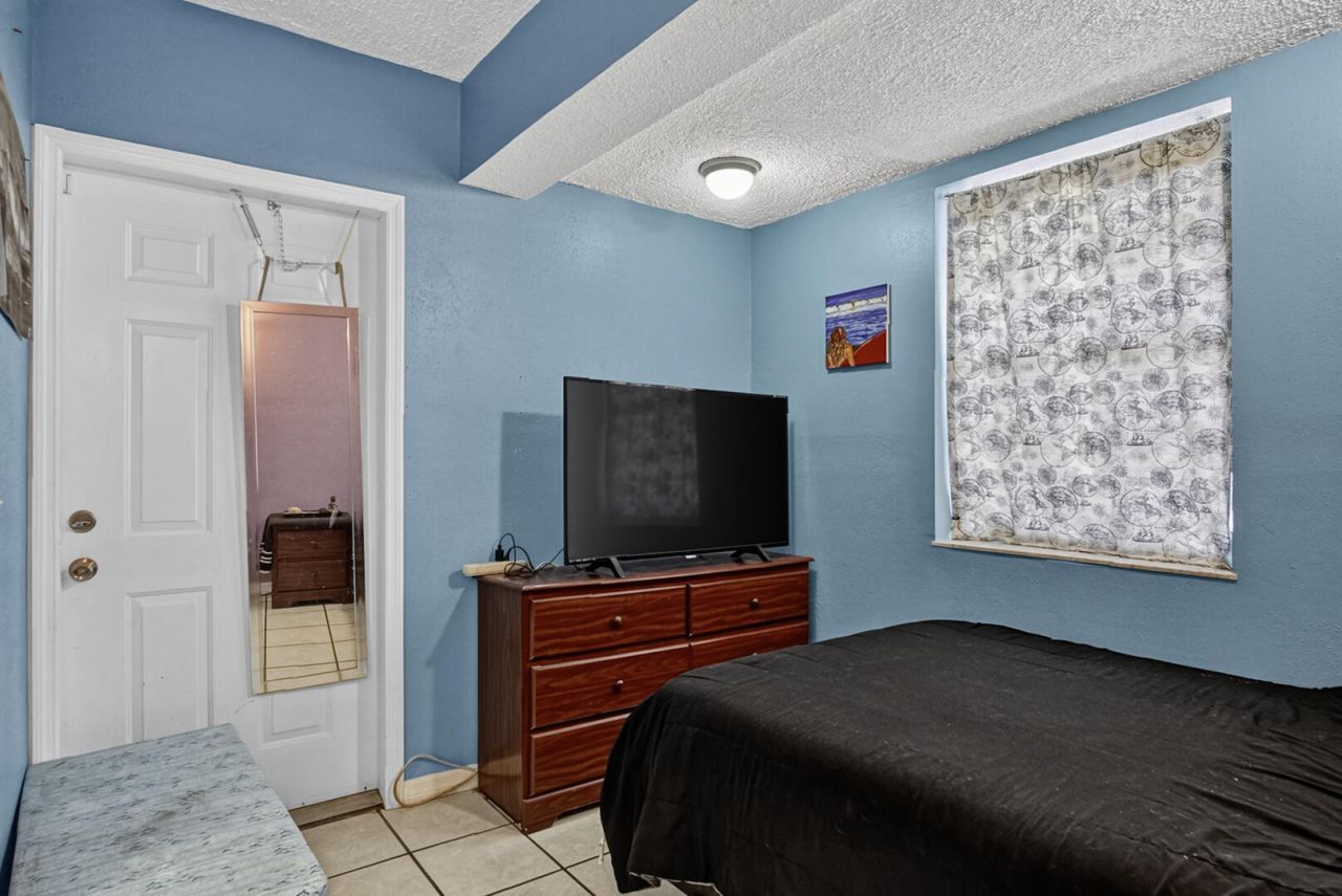 4652 SE Edison Avenue, Stuart, FL 34997 Photo