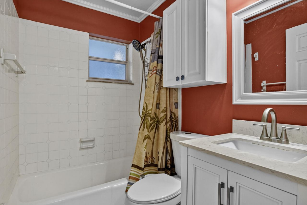 4652 SE Edison Avenue, Stuart, FL 34997 Photo