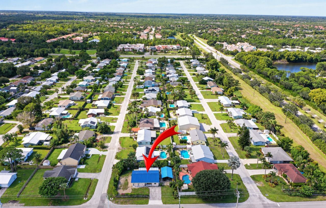 4652 SE Edison Avenue, Stuart, FL 34997 Photo