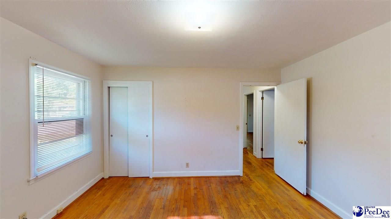 305 Cannon Drive Photo 13