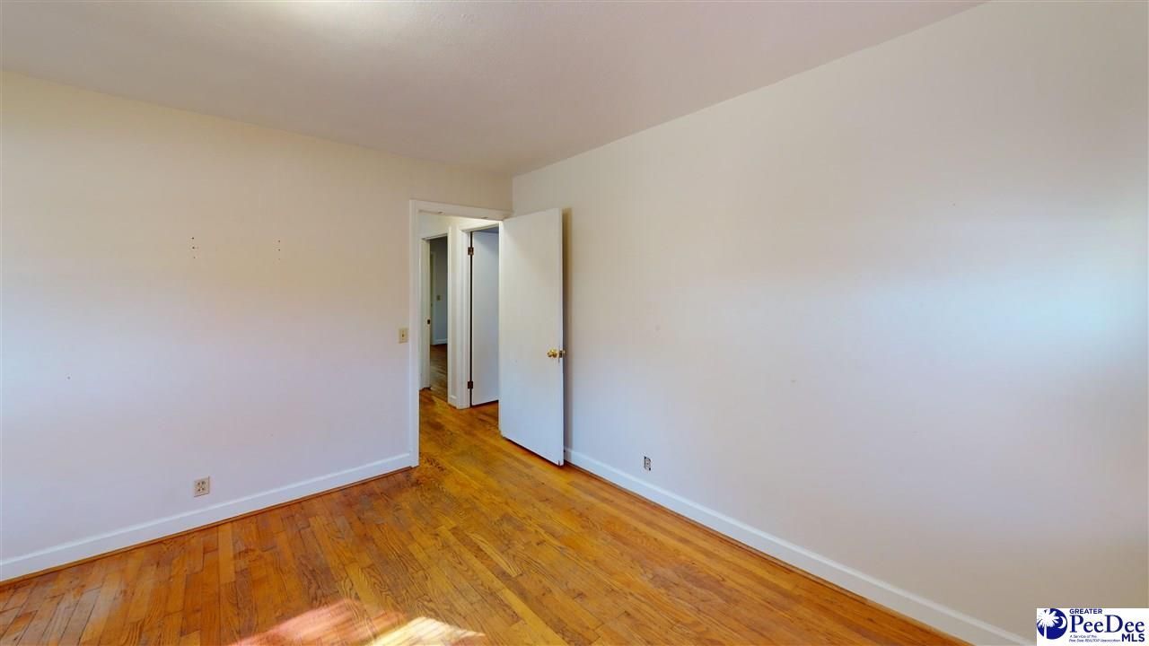 305 Cannon Drive Photo 14