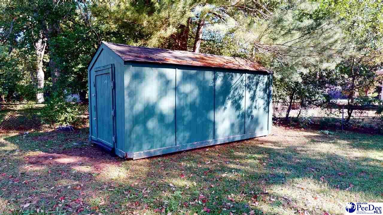 305 Cannon Drive Photo 16