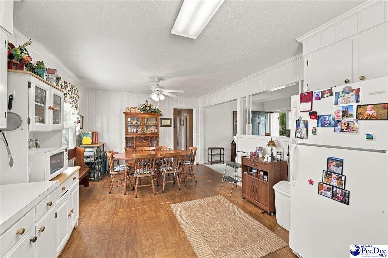 603 Spring St. Photo 10