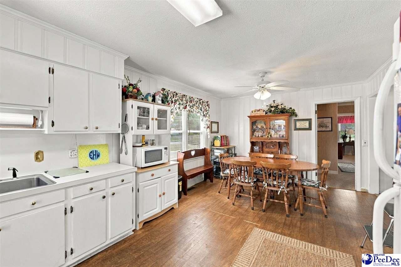 603 Spring St. Photo 9