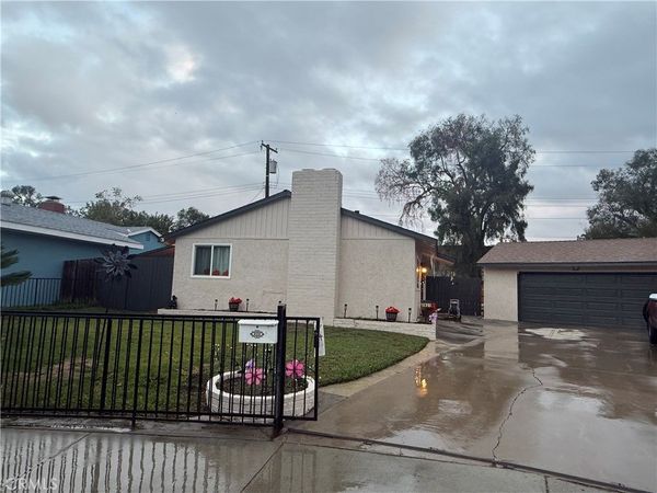 3821 Carthage Street, Riverside, CA 92501