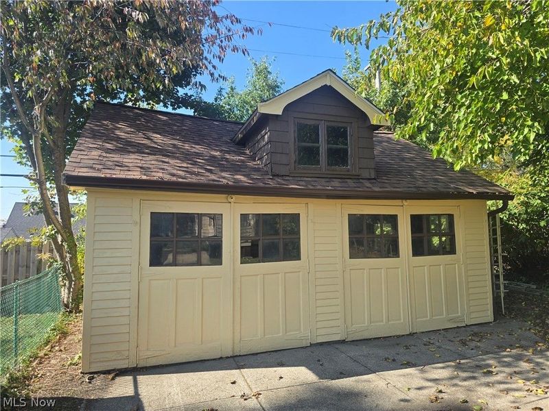 4676 - 4678 E 93rd Street, Garfield Heights, OH 44125 Photo 3