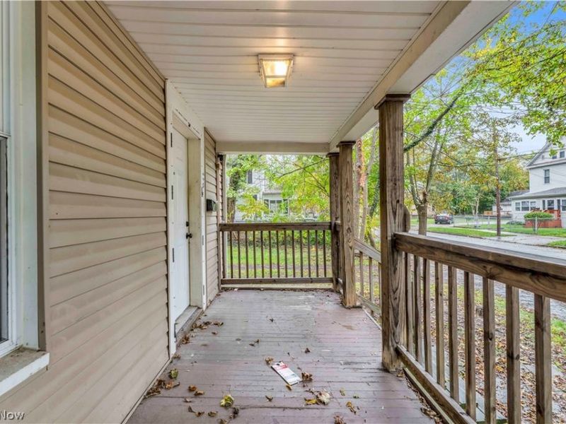 1325 Curtis Street , Akron, OH 44301 Photo 3
