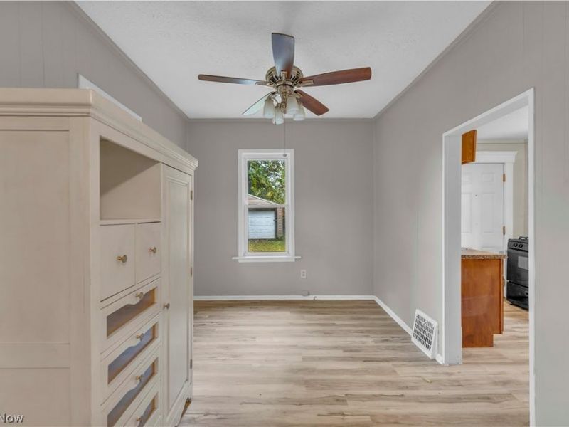 1325 Curtis Street , Akron, OH 44301 Photo 8