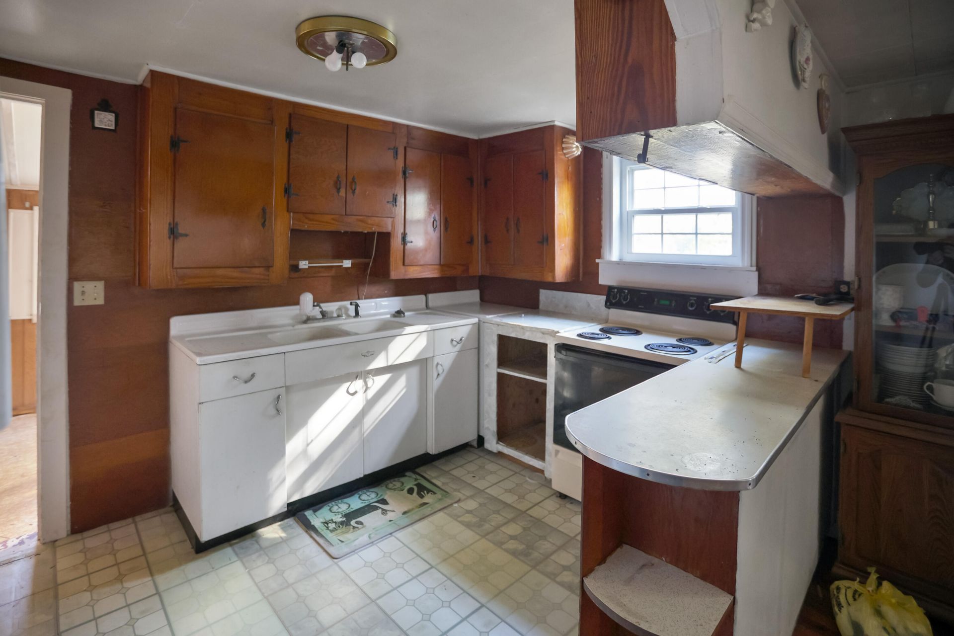 134 George Lane Photo 12