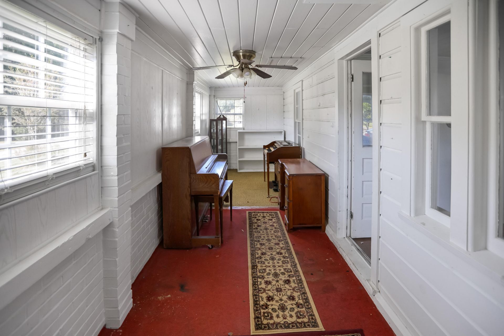 134 George Lane Photo 7