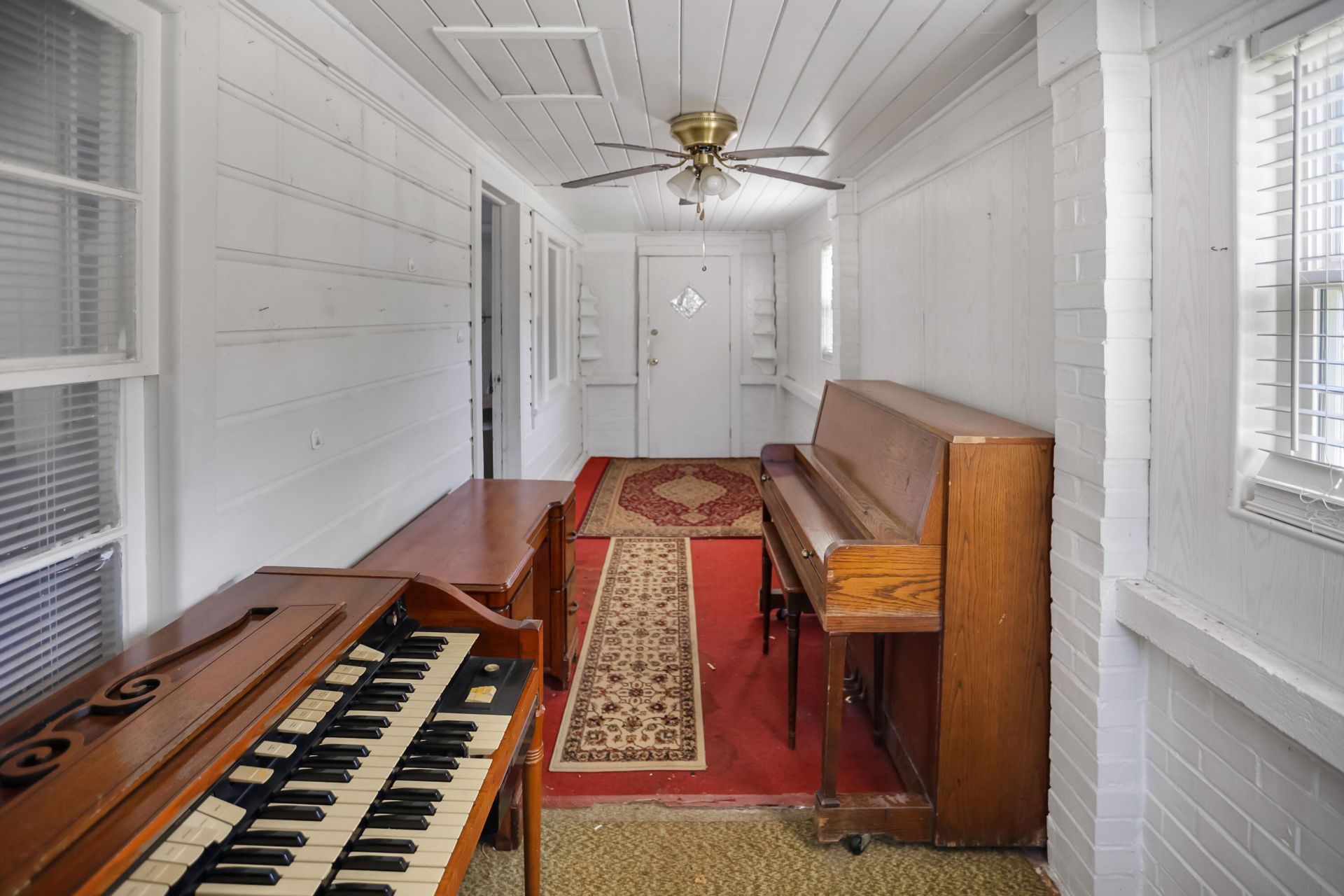 134 George Lane Photo 8