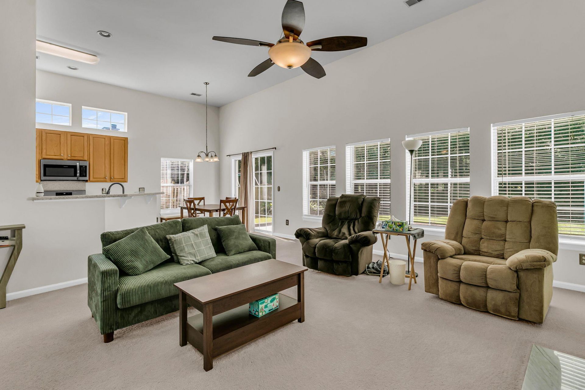 1445 Ashley Garden Boulevard Photo 11