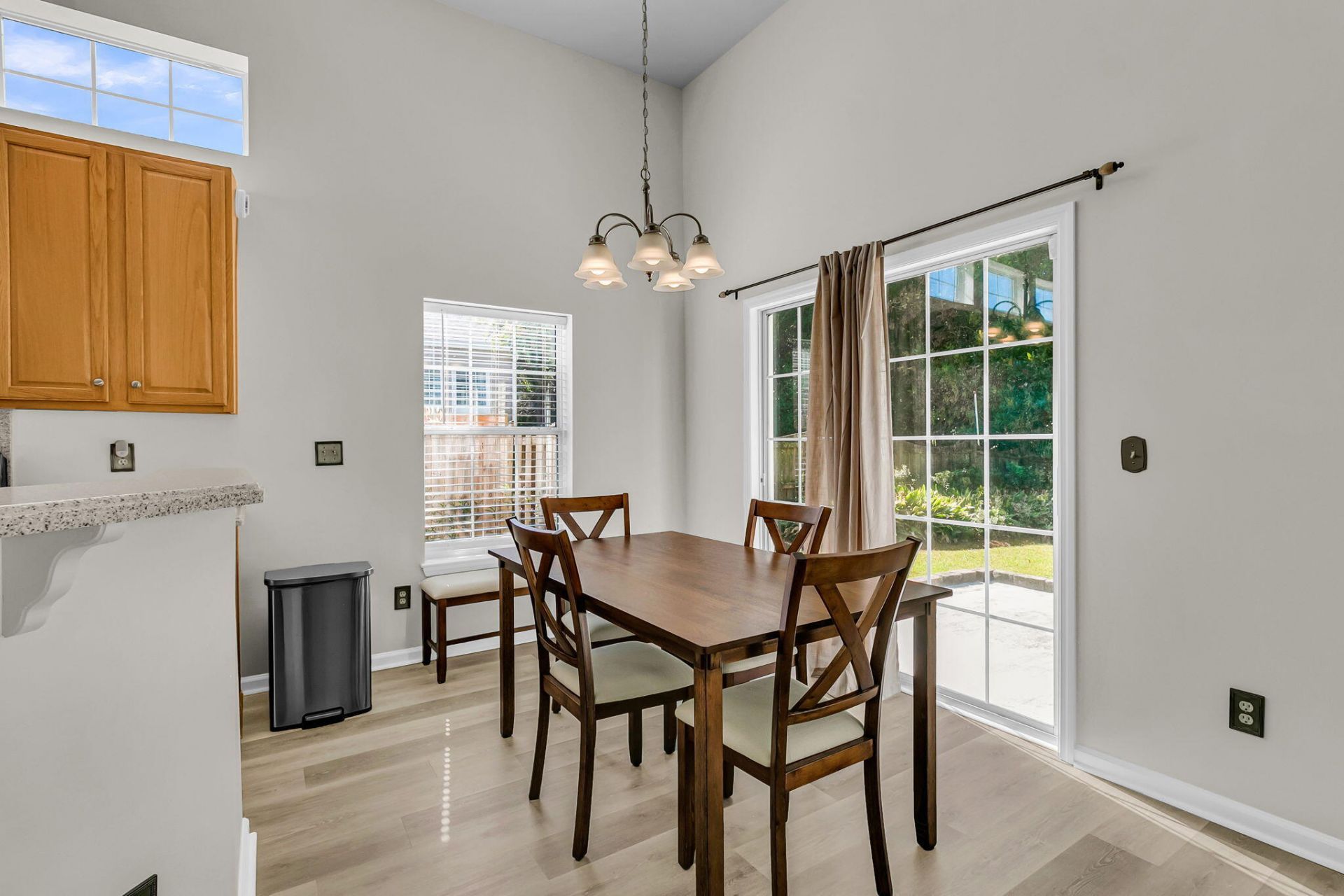1445 Ashley Garden Boulevard Photo 14