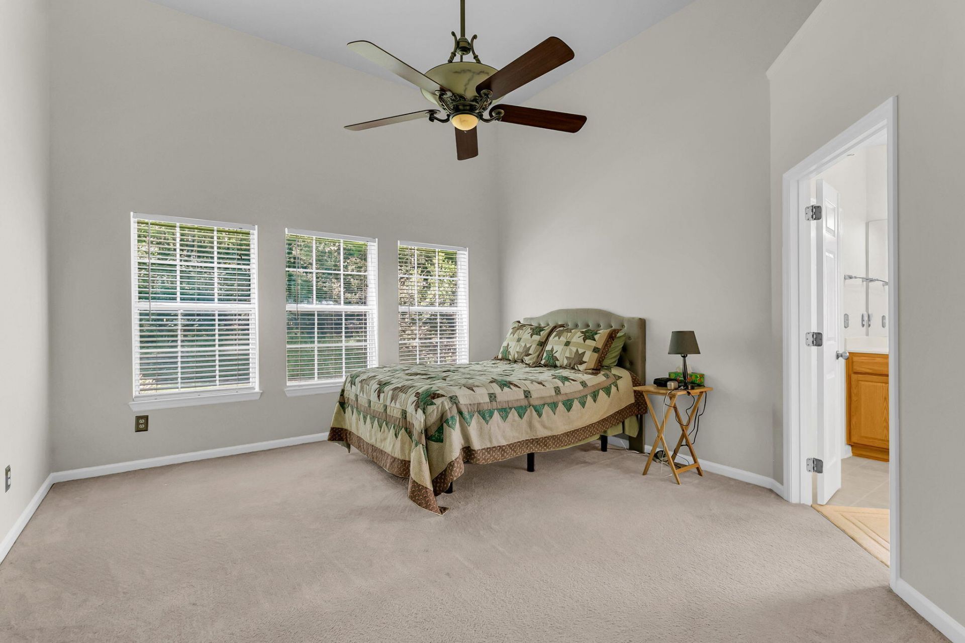 1445 Ashley Garden Boulevard Photo 16