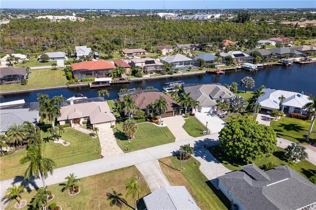 2303 SW 39th St, Cape Coral, FL 33914 Photo