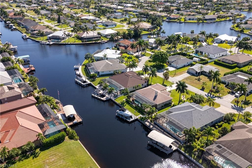 2303 SW 39th St, Cape Coral, FL 33914 Photo