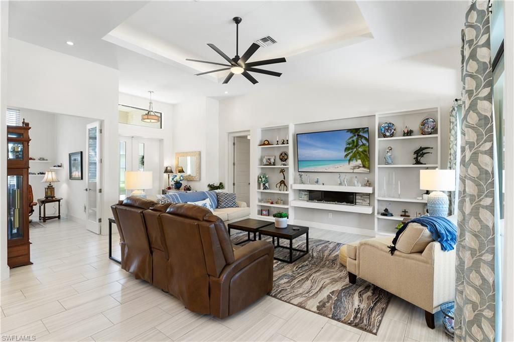 2303 SW 39th St, Cape Coral, FL 33914 Photo
