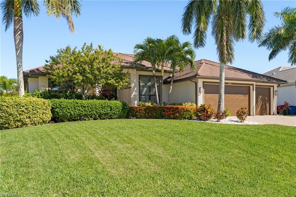 2303 SW 39th St, Cape Coral, FL 33914 Photo