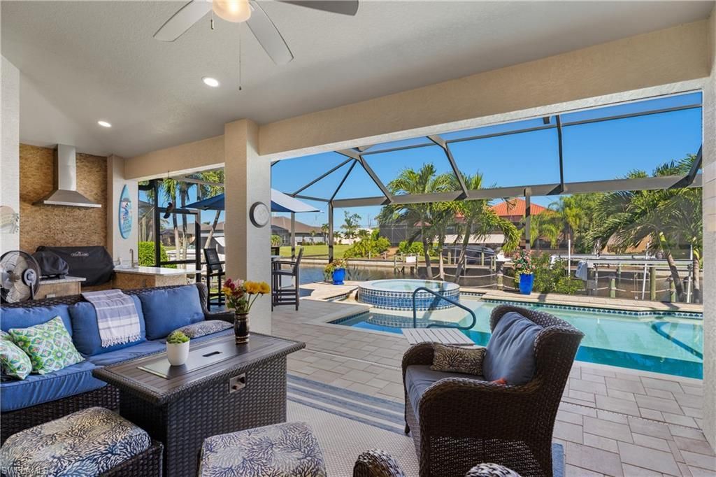 2303 SW 39th St, Cape Coral, FL 33914 Photo