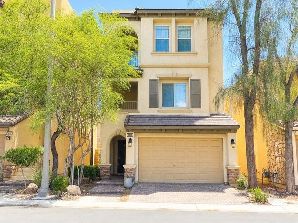 9838 November Rain Street , Las Vegas, NV 89178