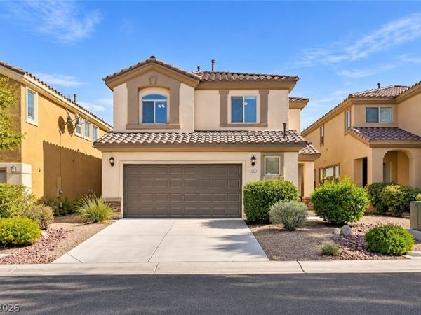482 Center Green Drive, Las Vegas, NV 89148