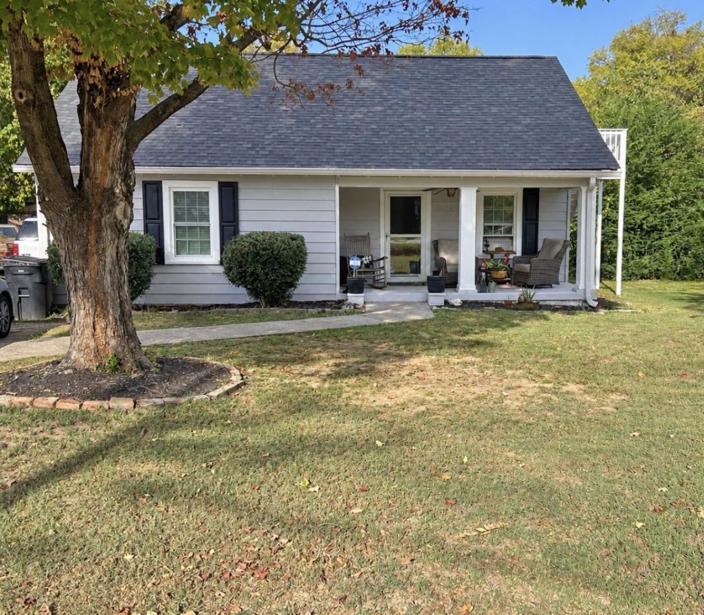 633 Eastview Cir , Franklin, TN 37064 Main Photo