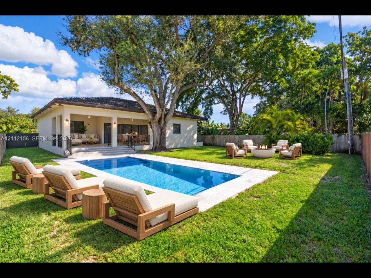 1030 NE 121st St, Biscayne Park, FL 33161 Photo