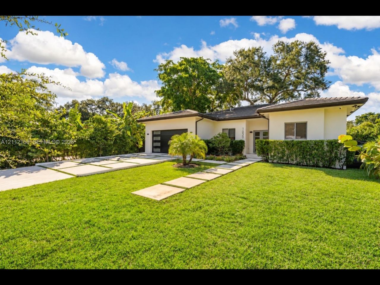 1030 NE 121st St, Biscayne Park, FL 33161 Photo