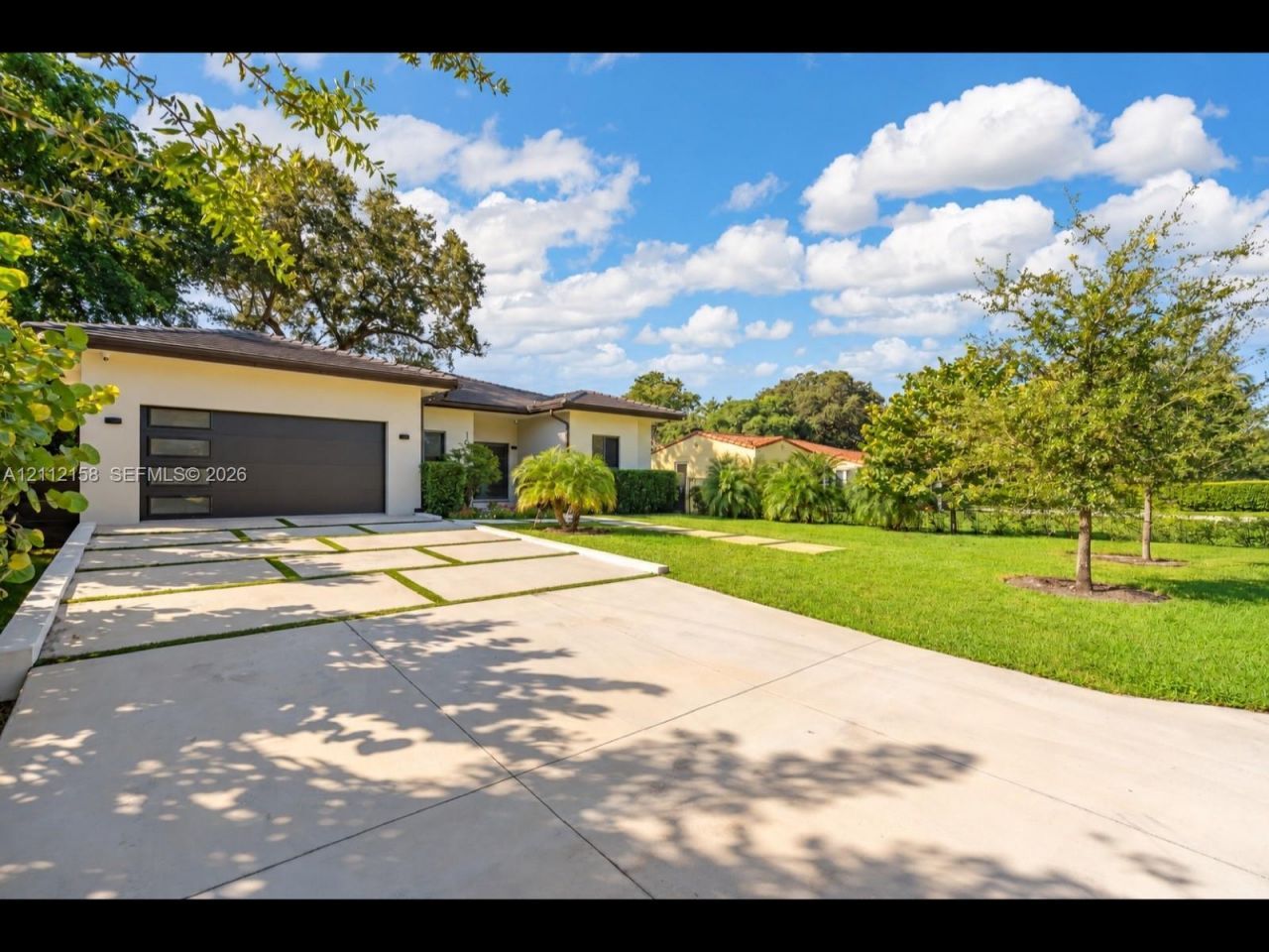 1030 NE 121st St, Biscayne Park, FL 33161 Photo