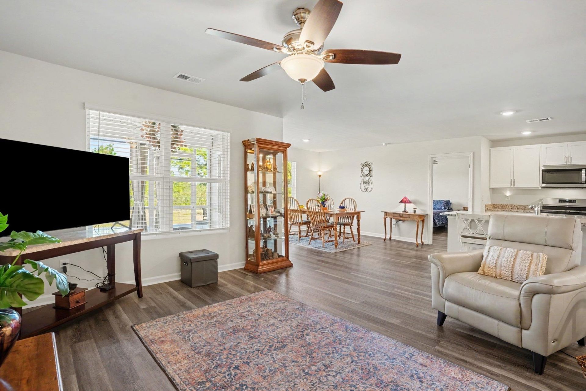 3481 Ashridge Way Photo 6