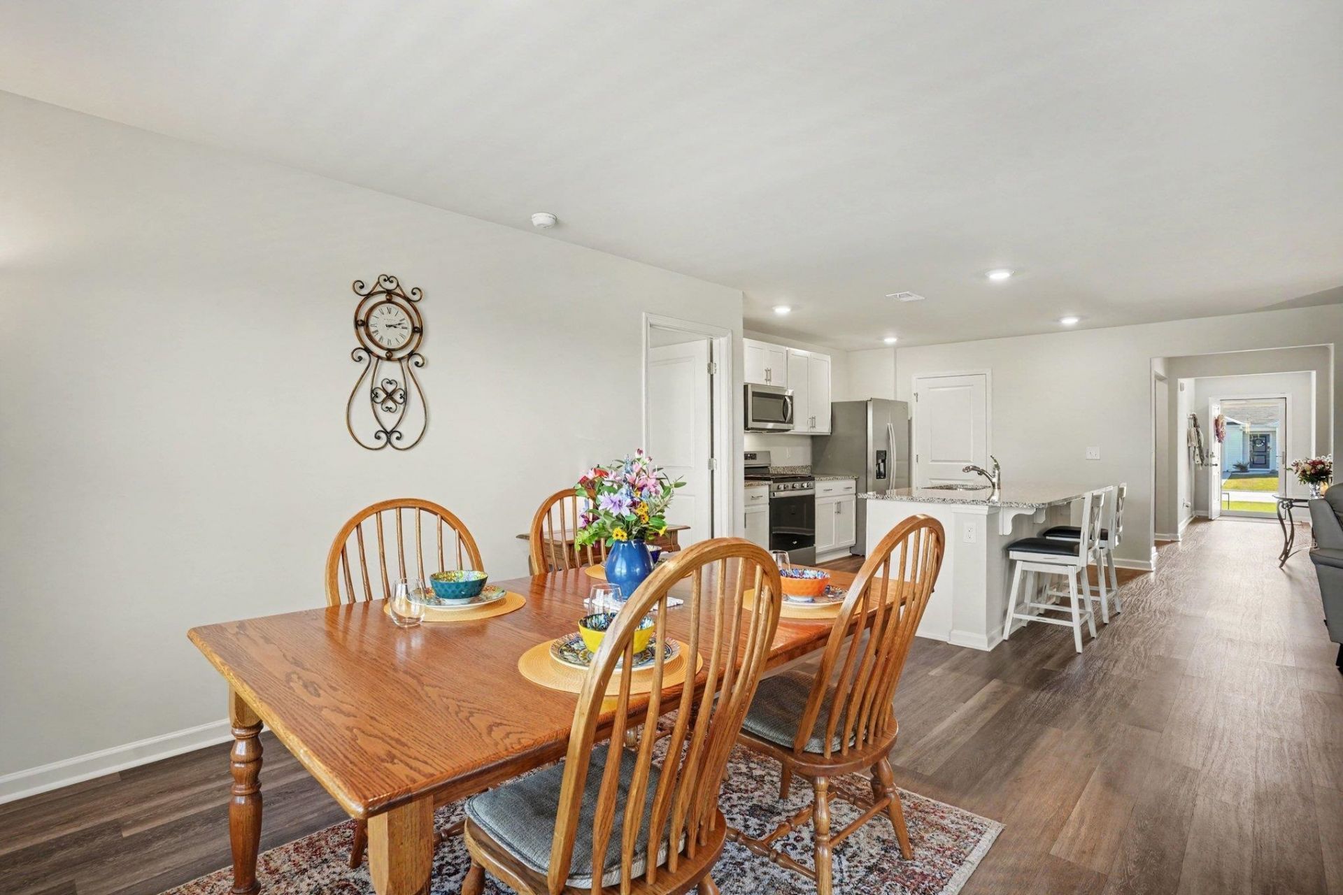 3481 Ashridge Way Photo 8