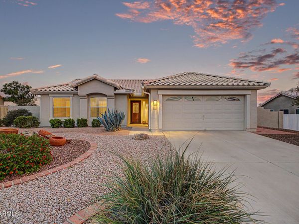 6321 E PRESIDIO Street, Mesa, AZ 85215