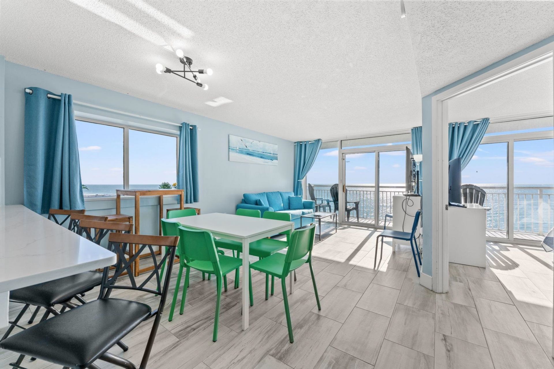 2000 N Ocean Blvd.  Photo 4