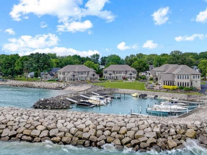 123 Glacial Lane, Unit 3C, Marblehead, OH 43440 Photo 1