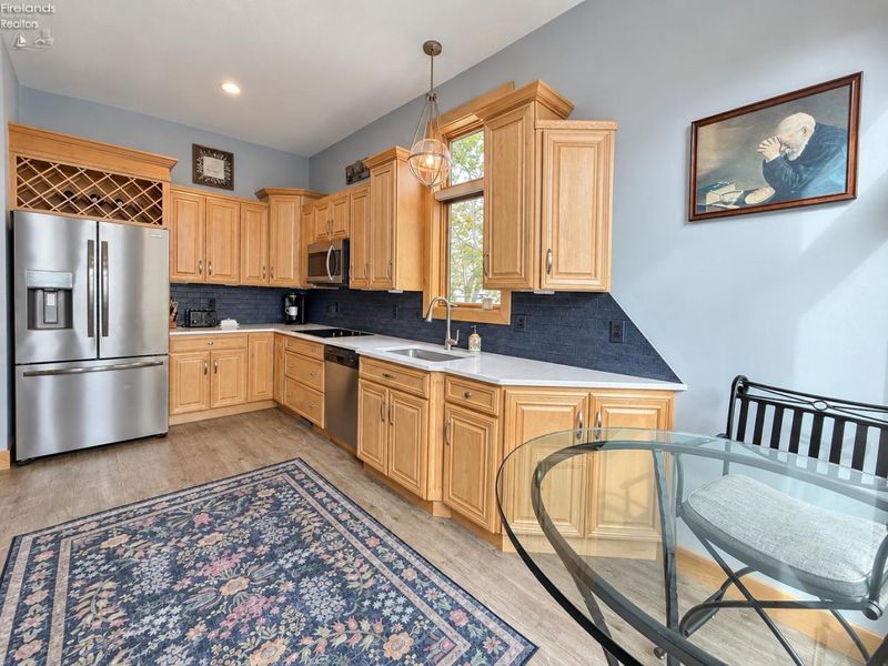 123 Glacial Lane, Unit 3C, Marblehead, OH 43440 Photo 3