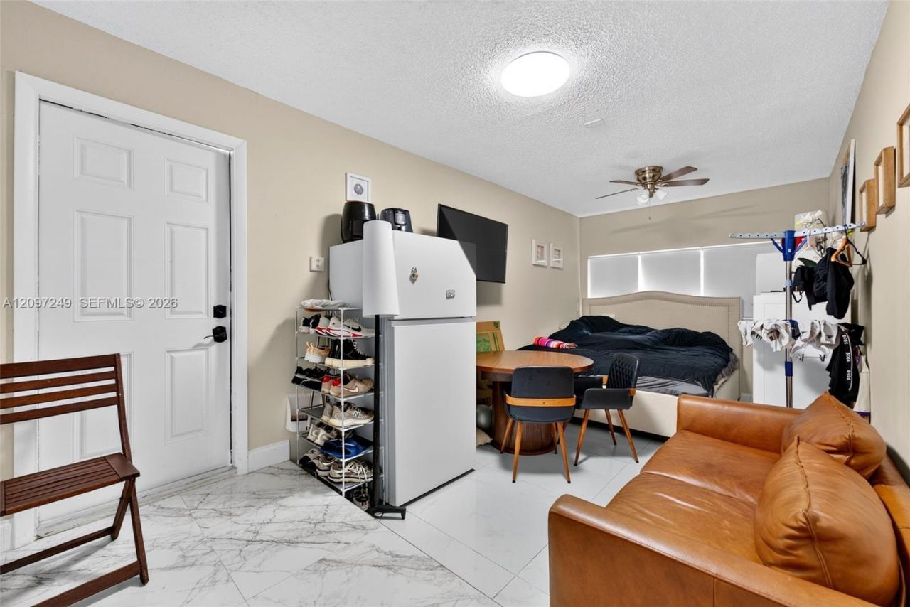 2700 SW 96th Ave , Miami, FL 33165 Photo