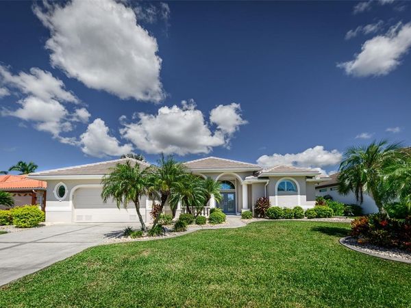 566 PORT BENDRES DRIVE , PUNTA GORDA, FL 33950