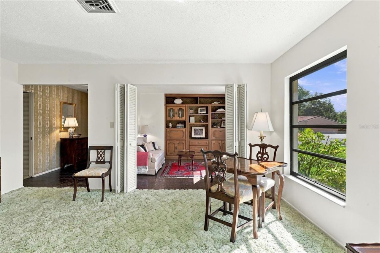 7232 Las Casas Drive , Unit 7232, Sarasota, FL 34243 Photo