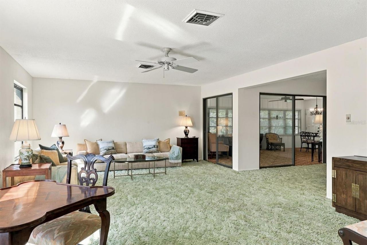 7232 Las Casas Drive , Unit 7232, Sarasota, FL 34243 Photo