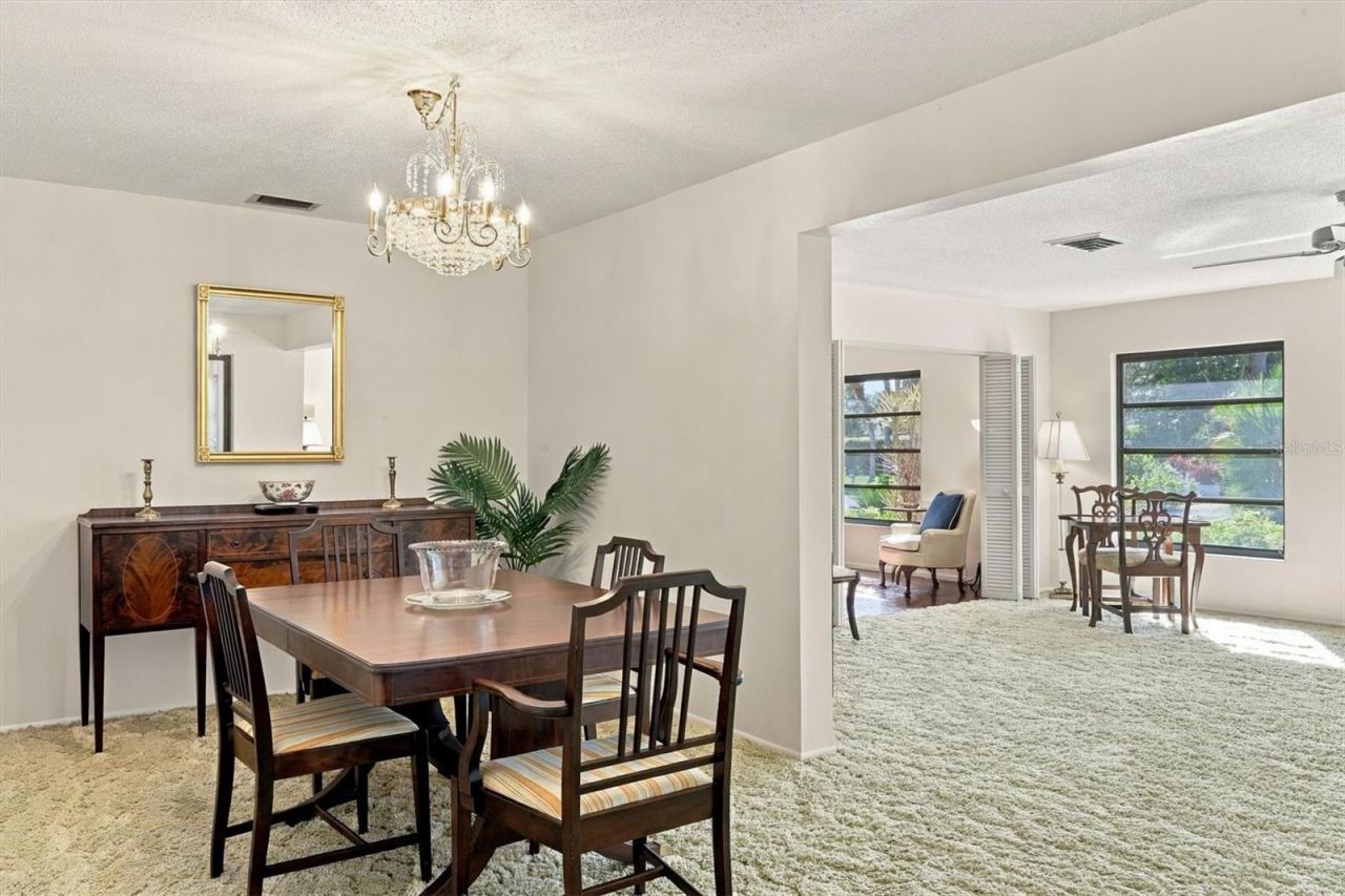 7232 Las Casas Drive , Unit 7232, Sarasota, FL 34243 Photo