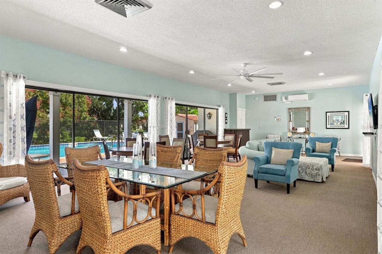 7232 Las Casas Drive , Unit 7232, Sarasota, FL 34243 Photo