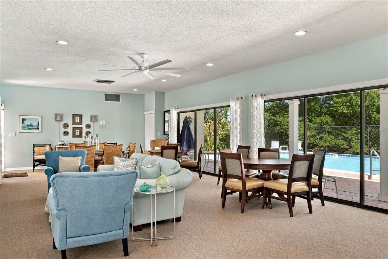 7232 Las Casas Drive , Unit 7232, Sarasota, FL 34243 Photo