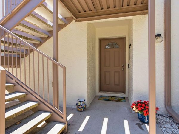 515 MISTLETOE COURT , Unit B, SAFETY HARBOR, FL 34695