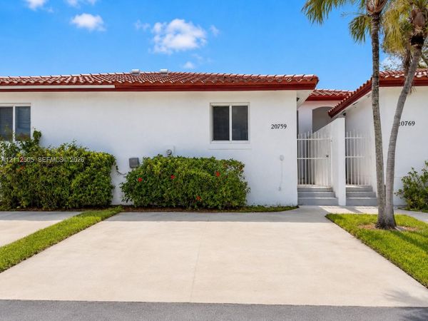 20759 SW 80th Pl , Cutler Bay, FL 33189