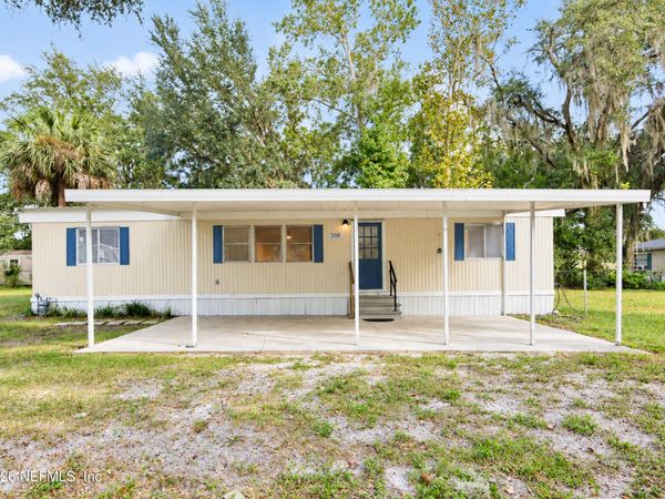208 NAVAJO Street, Satsuma, FL 32189