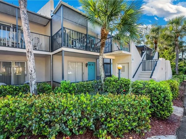 4200 Looking Glass LN , Unit 4207, NAPLES, FL 34112