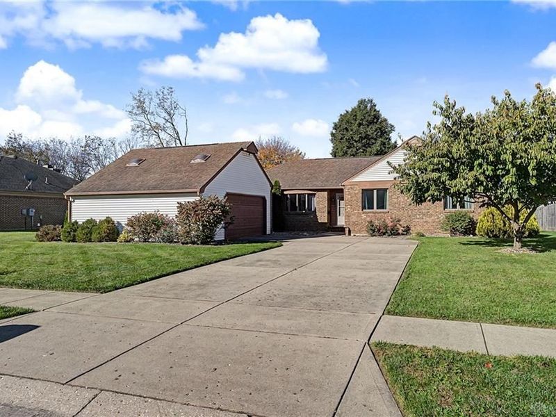 251 Overland Trail, Miamisburg, OH 45342 Photo 3